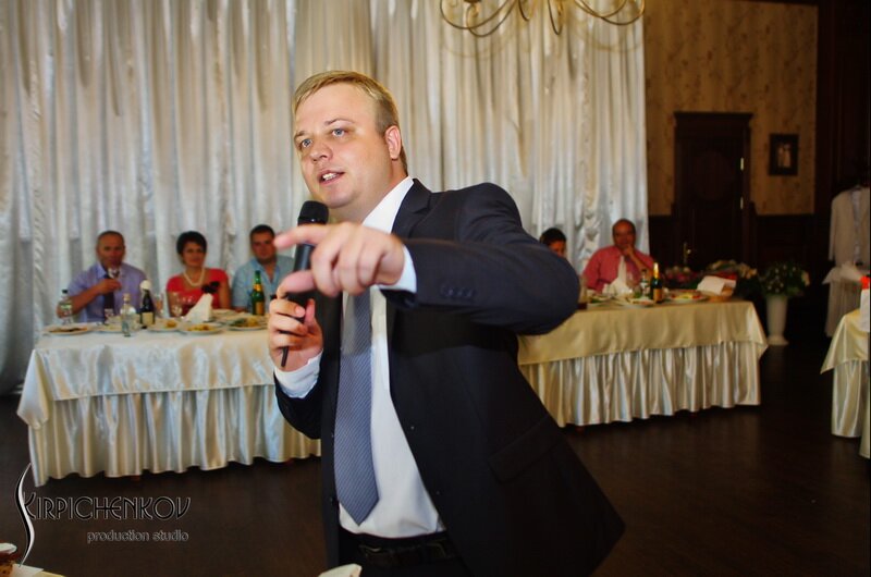 Ведущий на свадьбу тамада Киев - Евгений Дробенюк